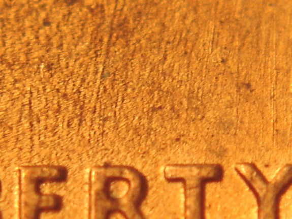 Is-This-A-1999-P-1-DR-003-Class-9-MDS-Lincoln-Memorial-Cent?